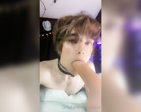 Boixd27 aka boixd OnlyFans - Sloppy blowjob vid in pj’s Part 1