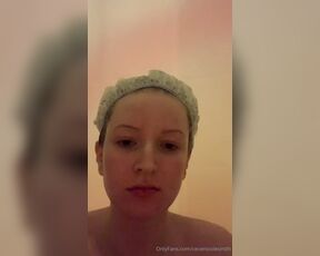 Cece Nicole Smith aka cecenicolesmith OnlyFans - Here’s a video that no one ask for of me being silly and taking my makeup