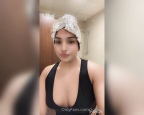 TS Koko aka zorilee OnlyFans - Hair Dye Vlog Would you like to see longer naughty videos like this