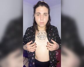 Emma Ink aka emmaink13 OnlyFans - Today I woke up, took a shower and got dressed I wanted to record this video