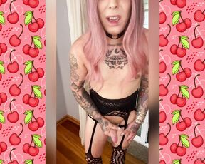 Emma Ink aka emmaink13 OnlyFans - Full video jacking off and cum with my new pink hair