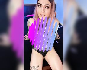 Emma Ink aka emmaink13 OnlyFans - Where would you like to get this cumshot