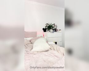 Daddyswallet aka daddyswallet OnlyFans - [cock teasing and jerk off] Hey bbys hope u had a fab weekend xoxo btw