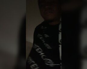 PhatBootyKing aka phatbootyking OnlyFans - Twerking in my friends motel