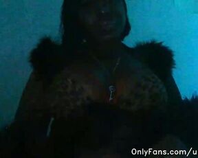 Patravontesse aka misspatravon OnlyFans Video 4573