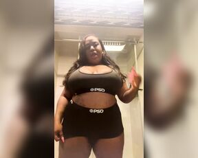 Patravontesse aka misspatravon OnlyFans Video 6891