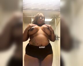 Patravontesse aka misspatravon OnlyFans Video 6891