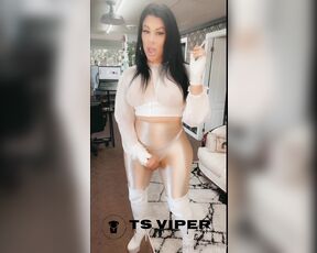 Ts Viper aka tsviper OnlyFans - WHITE LATEX , SMOKING FETISH, GLOVES, THIGH HIGH BOOTS, HAVE A GREAT WEEK END PPL!!!