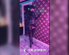 Ts Viper aka tsviper OnlyFans - LATEX DRONE LATEX MASK LATEX CATSUIT LATEX GLOVES ALL LATEX