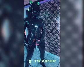 Ts Viper aka tsviper OnlyFans - LATEX DRONE LATEX MASK LATEX CATSUIT LATEX GLOVES ALL LATEX