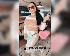 Ts Viper aka tsviper OnlyFans - Bimbofication, high heel worship, smoking with holders, bulge and a few more of my fetishes, Enjoy,