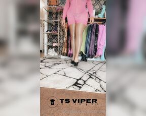 Ts Viper aka tsviper OnlyFans - PINK BIMBO LIPGLOSS FETISH