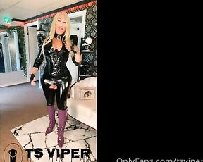 Ts Viper aka tsviper OnlyFans - Omg the purple boots , im in love with these boots, send the boot fund for