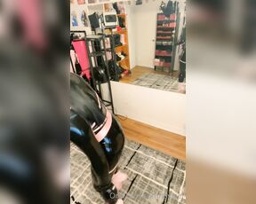 Ts Viper aka tsviper OnlyFans - LATEX KITTY CATSUIT PARTY