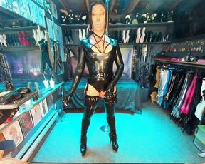 Ts Viper aka tsviper OnlyFans - Latex bodysuit, latex stockings, smoking 120