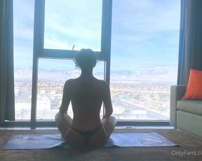 Joss Amor aka itsjossamor OnlyFans - Unwind and do some yoga with