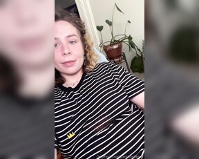 ParsnipsFarms aka parsnipsfarms OnlyFans - A little cum for you lol sorry cuties I posted the wrong video at first!!!)