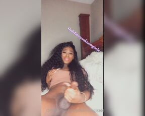 LivGoddest aka livgoddest OnlyFans Video 9829