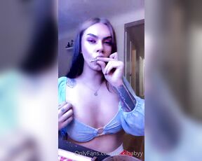 Nicki Foxx aka nickibabyy OnlyFans - Love yah