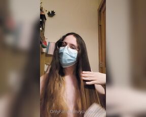 Yourlocalfuta aka yourlocalfuta OnlyFans - Damn, i showered for the first time in a few days AND i brushed my hair!