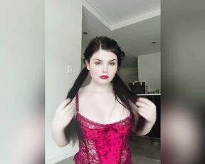 Babymaddyxo aka babymaddyxo OnlyFans - Do you like me in red lingerie Should I do more but different colours