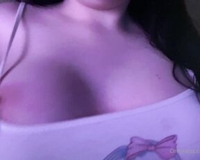 Babymaddyxo aka babymaddyxo OnlyFans - Late night play of my soft boooobz 3