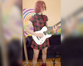 MelodyFluffington aka melodyfluffington OnlyFans - Playing an original metal piece that I have written