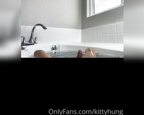 Kitty Hung aka kittyhung OnlyFans - For those that joined late Here’s the tub video