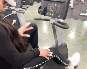 Eva Maxim aka Eva_maxim OnlyFans - Working out and getting sweaty