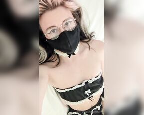 Jazzz Berrry aka jazzzberrry OnlyFans - Your femboy maid needs a little me time after cleaning your house