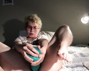 Noah Way aka noahwaybabe OnlyFans - Nightly jo vid + trying to fit my dragon dildo