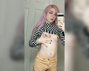 Oncloude aka oncloud_e OnlyFans - Honestly what do u guys think of the pink hair, i did it on a whim