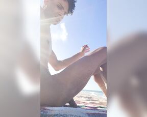 HugeDream aka officialhugedream OnlyFans - I needed a break from everything and everyone so I went to the beach for