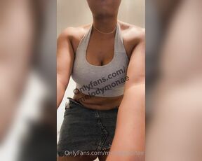 Melody Monae aka melodymonae OnlyFans - Don’t be mad at me because I look ducking crazy! I’ll post more tonight looking nicer