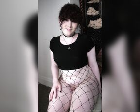 NuniCult aka cult_of_nuni OnlyFans - You look even cuter on your knees &lt3