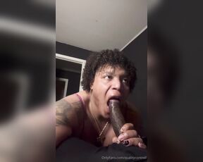 Tingz aka qualitycontroll OnlyFans - I love sucking dick and worshipping! I would always look in the dude eyes while sucking