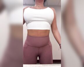 TS JANE Babylonheaux aka babylonheaux OnlyFans - Mean tuck and gym progress