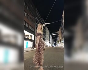 Kim Wagner aka Tskimwagner OnlyFans - Last party in Hamburg show me your tits