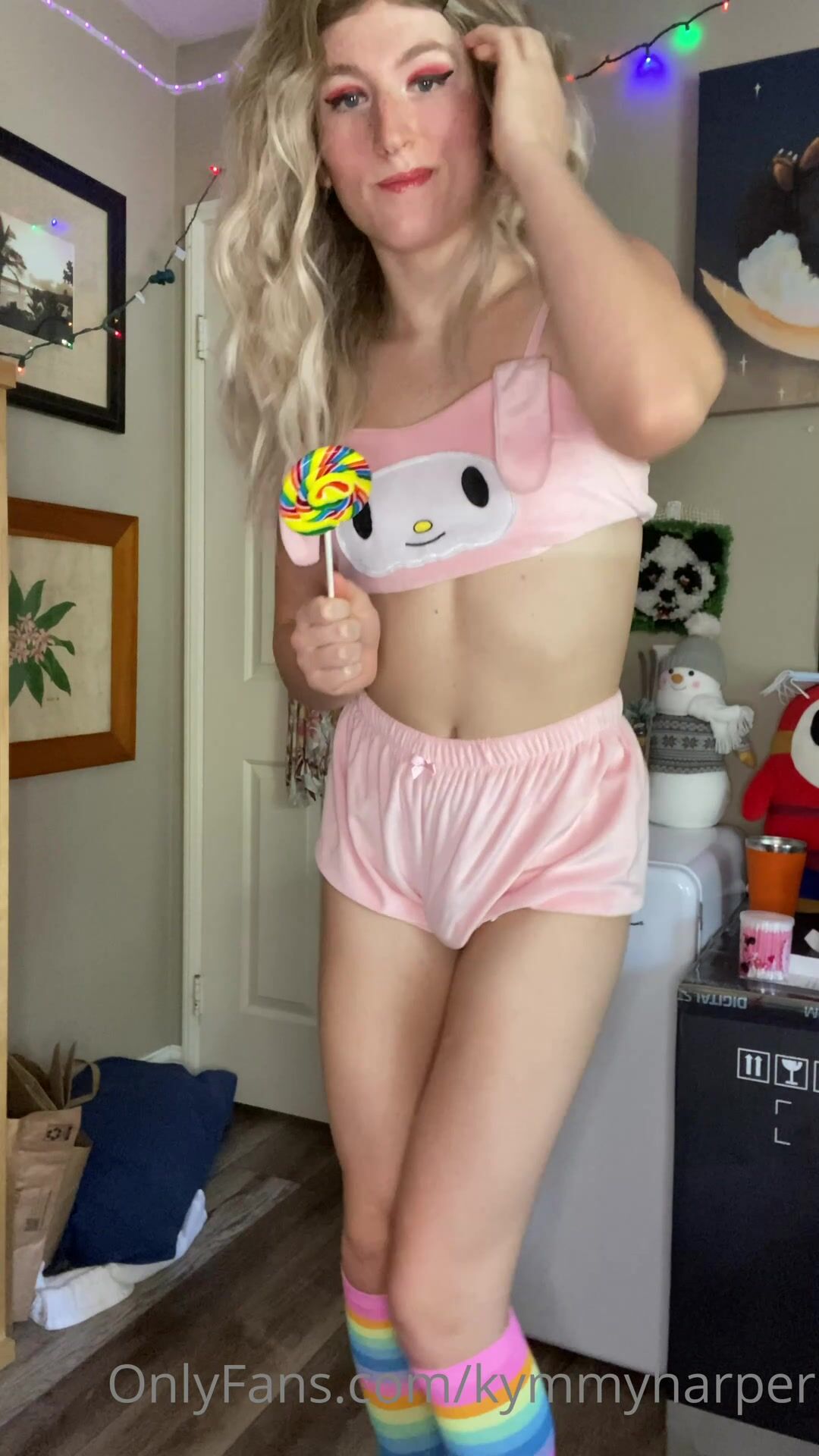 Kymmy Harper aka Kymmyharper OnlyFans - Would you take me to the candy  store like this would you suck on my cock if I made it extra - XXX shemale  video available