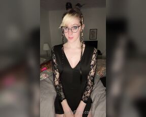 Mommy Ren aka gothravemom OnlyFans - Thats it baby, stare at mommys boobs, theyre out just for you Does that excite you