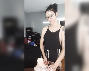 Mommy Ren aka gothravemom OnlyFans - From gym buddies to personal trainer, its time for you to get those holes in shape