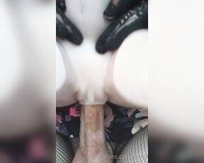 Mommy Ren aka gothravemom OnlyFans - Intimate fucking &lt3