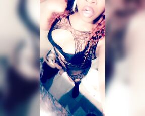 TS Vixen Da Goddess Rain aka iamkandiirain OnlyFans Video 1926