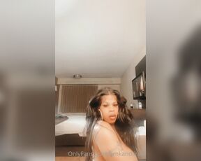 TS Vixen Da Goddess Rain aka iamkandiirain OnlyFans Video 437