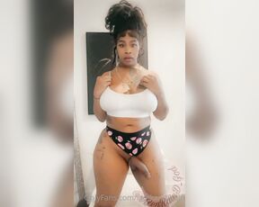 TS Vixen Da Goddess Rain aka iamkandiirain OnlyFans Video 1335