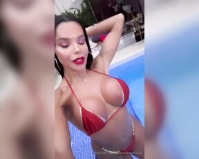 Dominique charre aka charredominique OnlyFans Video 1853