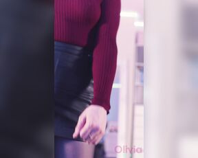 Olivia Robin aka oliviarobin OnlyFans - Im being a dumb horny slut Full Vid!!