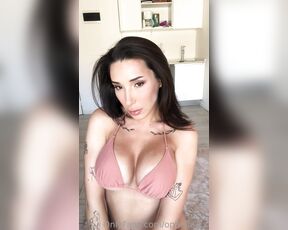 Ophelia TS aka ophelia.xx OnlyFans - Do you want me to teach you how to massage my boobs I think well